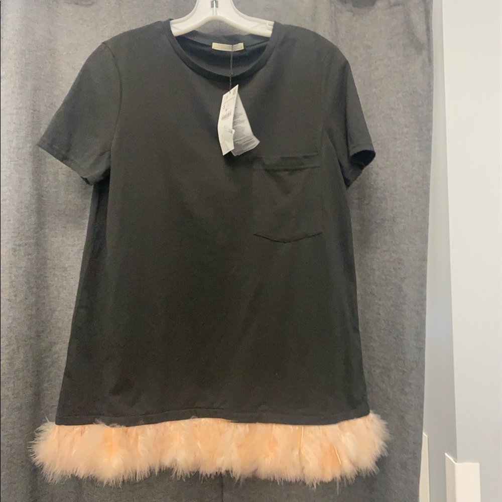 Zara black T-shirt with pink feathers